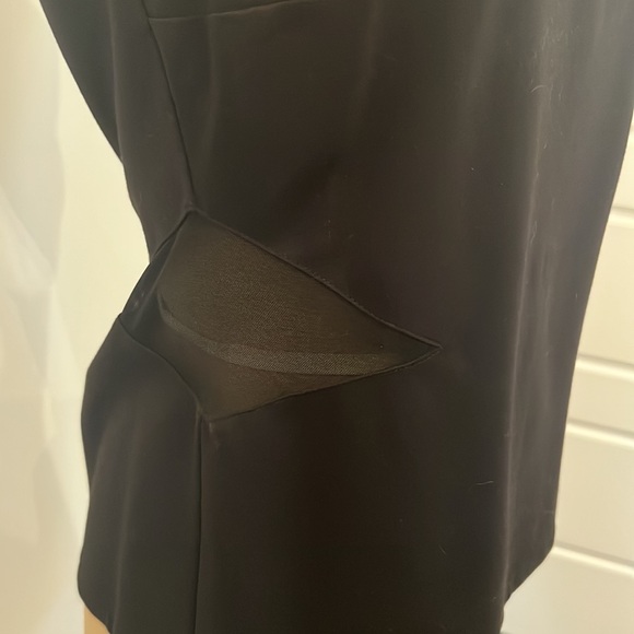 Ro & De Mesh cut out top - Picture 2 of 4